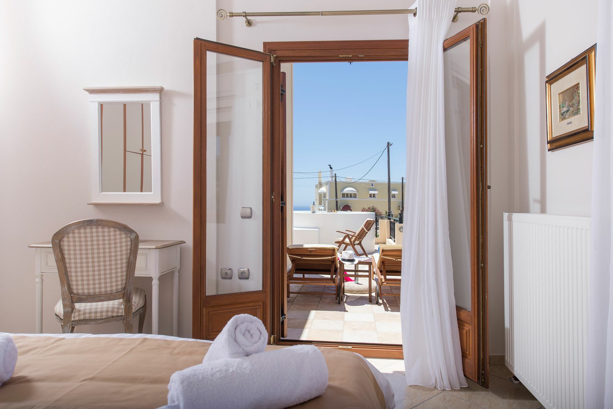 Vineyard Exclusive Suites อาโกรตีรี ภายนอก รูปภาพ