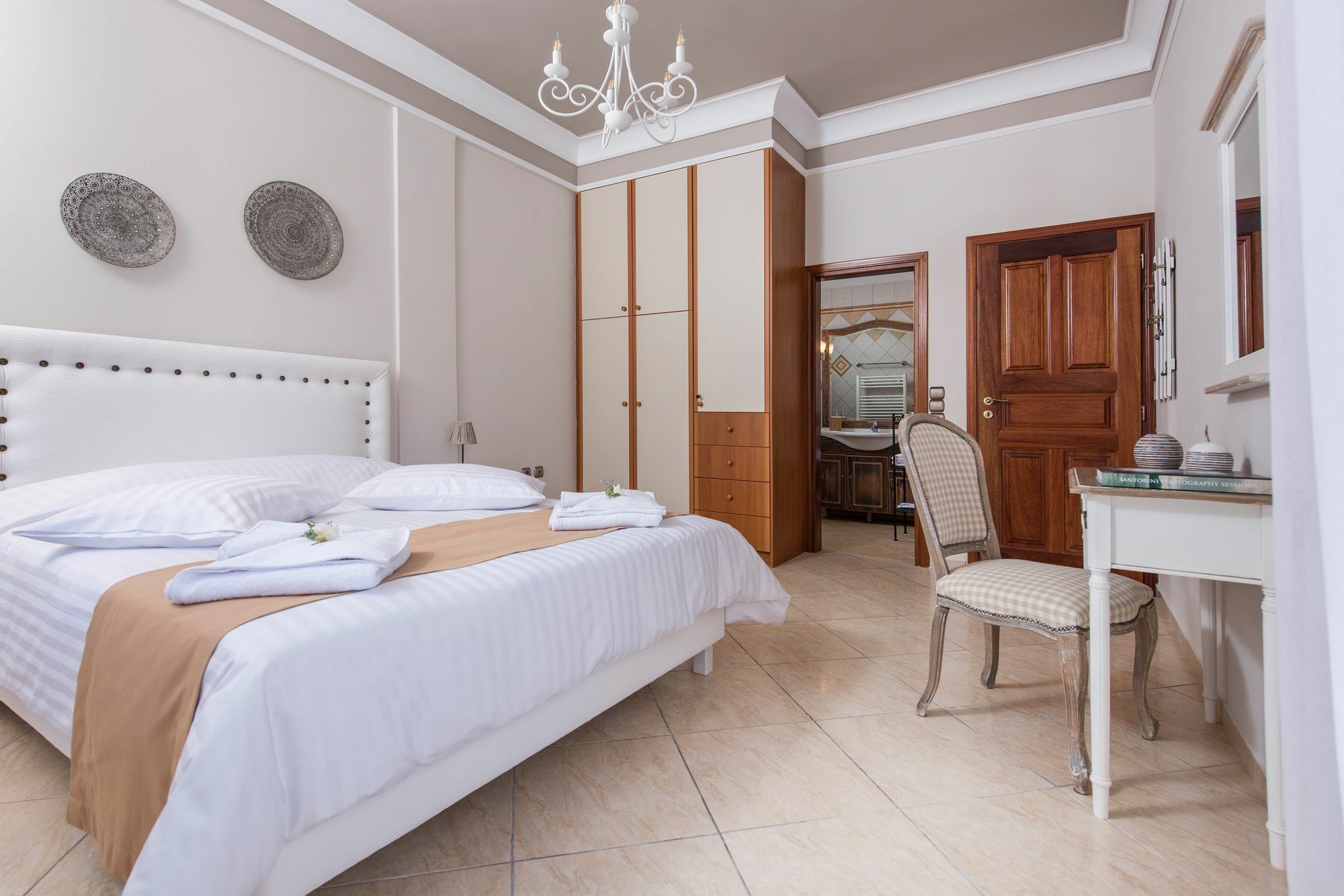 Vineyard Exclusive Suites อาโกรตีรี ภายนอก รูปภาพ