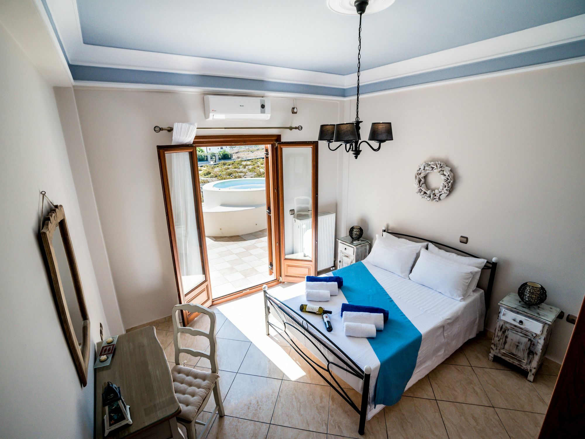 Vineyard Exclusive Suites อาโกรตีรี ภายนอก รูปภาพ